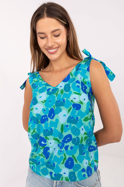 Žalia ir mėlyna viršutinė iškirptė...