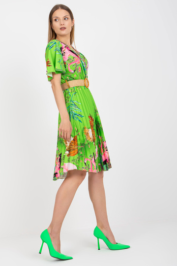 Šviesiai žalios spalvos...