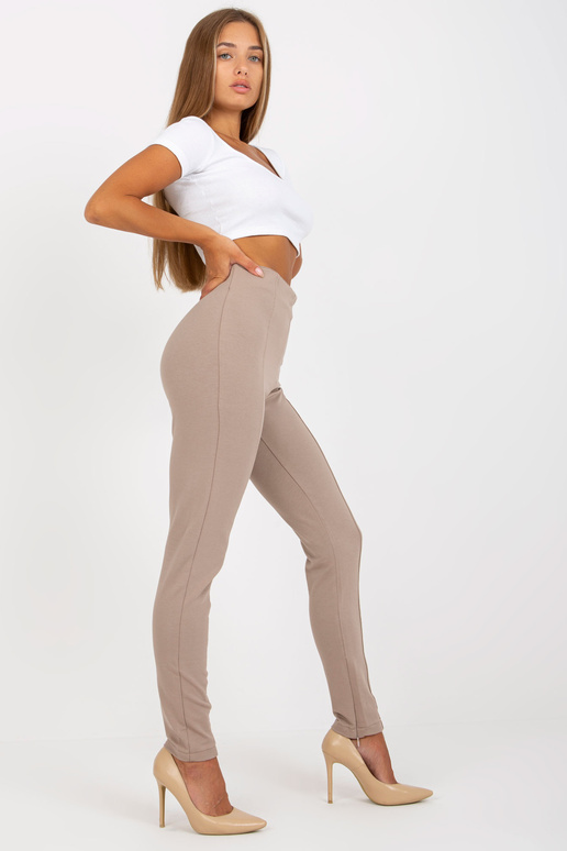 Tamsiai smėlio spalvos medvilninės...