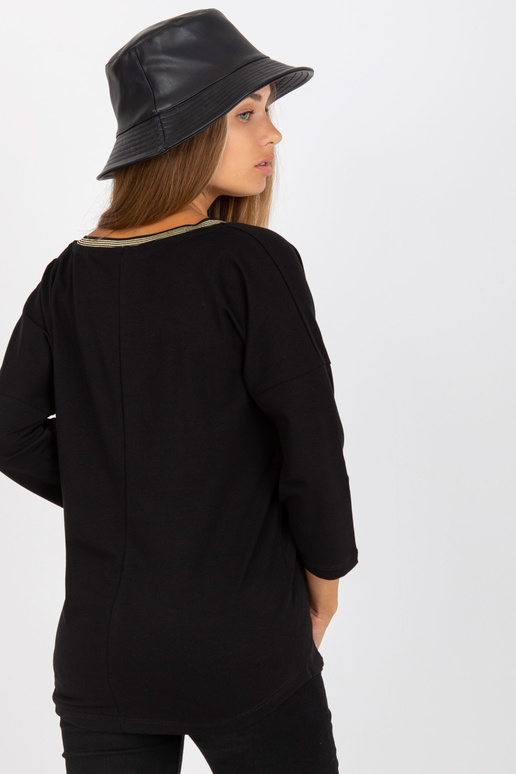 Juoda laisvalaikio palaidinė su V... Juoda laisvalaikio palaidinė su V...