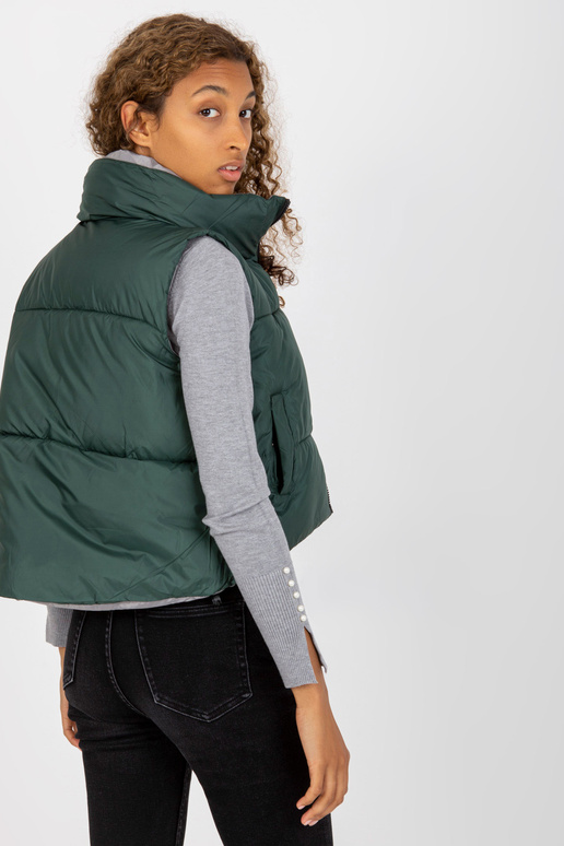 Tamsiai žalia trumpa pūkinė liemenė... Tamsiai žalia trumpa pūkinė liemenė...