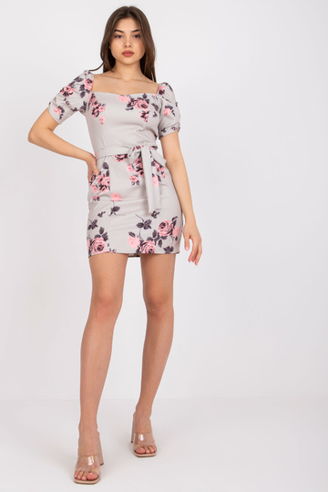 Smėlio spalvos suknelė... 2