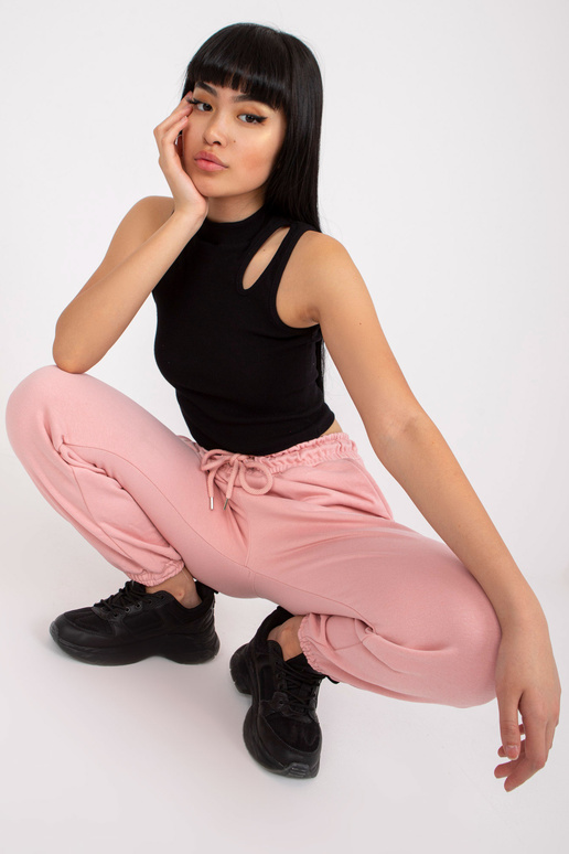 Blyškiai rožinės spalvos moteriškos...