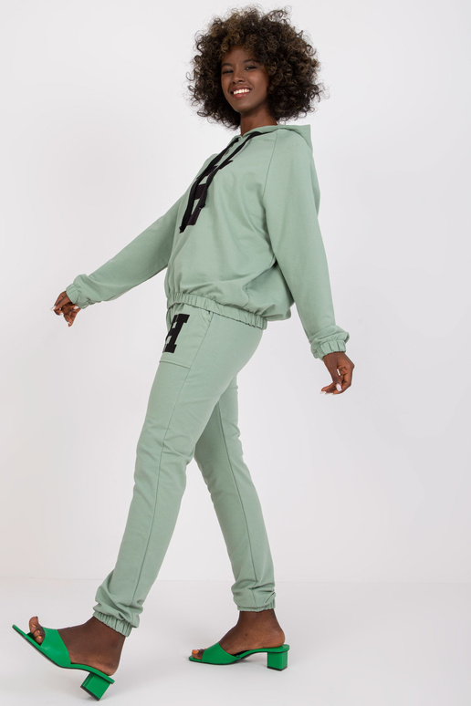 Pistacijų spalvos dviejų dalių... Pistacijų spalvos dviejų dalių...