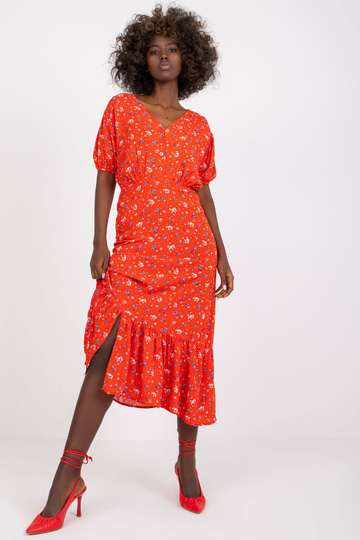 Raudona midi suknelė... 2