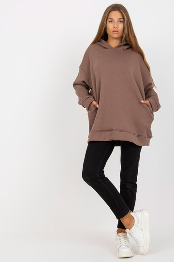 Pagrindinis rudas megztinis...