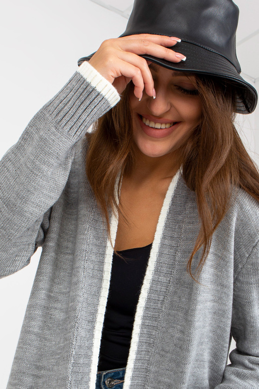 Pilkos ekru spalvos ilgas megztinis...