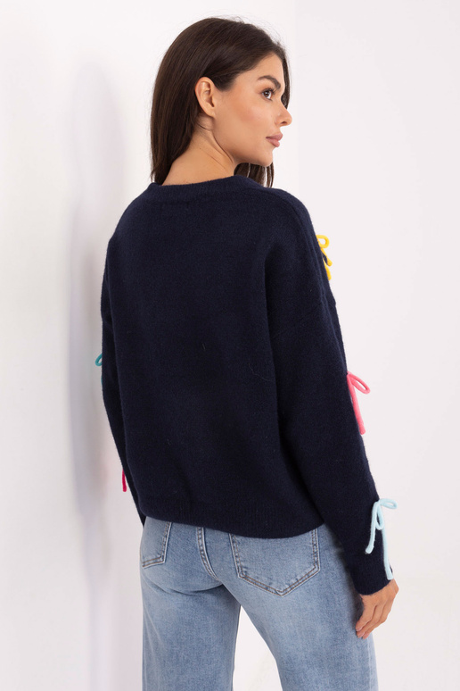 Tamsiai mėlynas megztinis