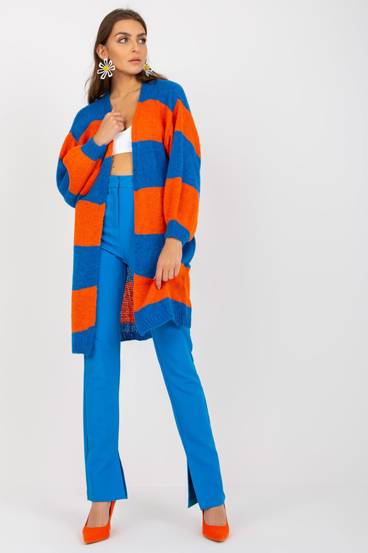 Mėlynos ir oranžinės spalvos...