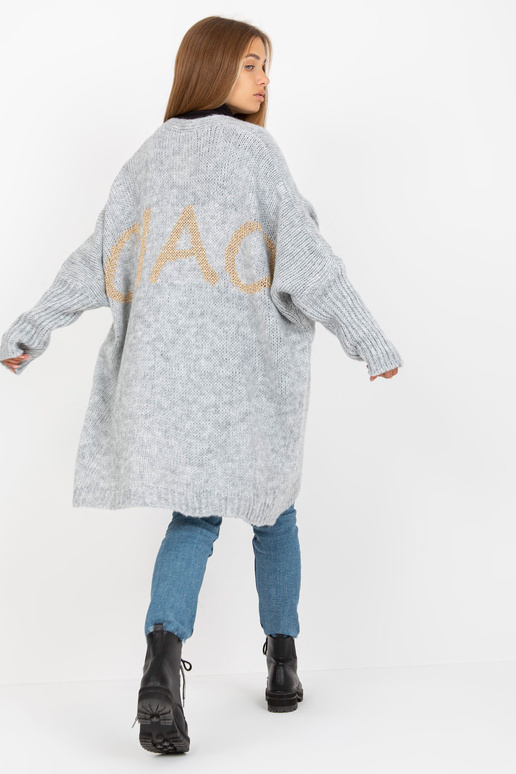 Pilkas laisvas megztinis su OCH BELLA...