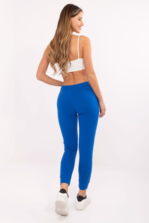 Tamsiai mėlynos bazinės sportinės...