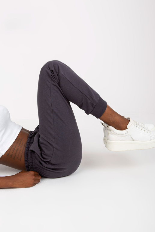 Grafitinės paprastos sportinės kelnės...