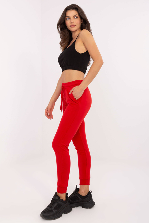 Raudonos bazinės moteriškos sportinės...