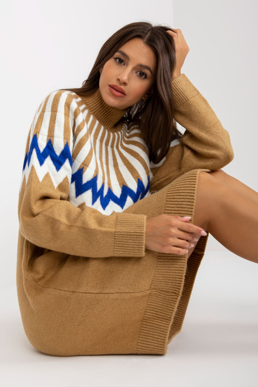 Moteriška kupranugaris megzta suknelė...