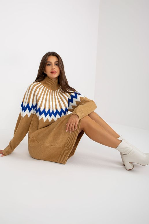 Moteriška kupranugaris megzta suknelė...