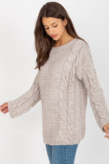 Šviesiai smėlio spalvos...