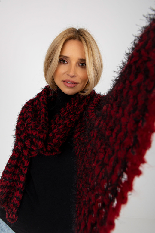 Šalikas-AT-SZ-3710.88-juoda-raudona