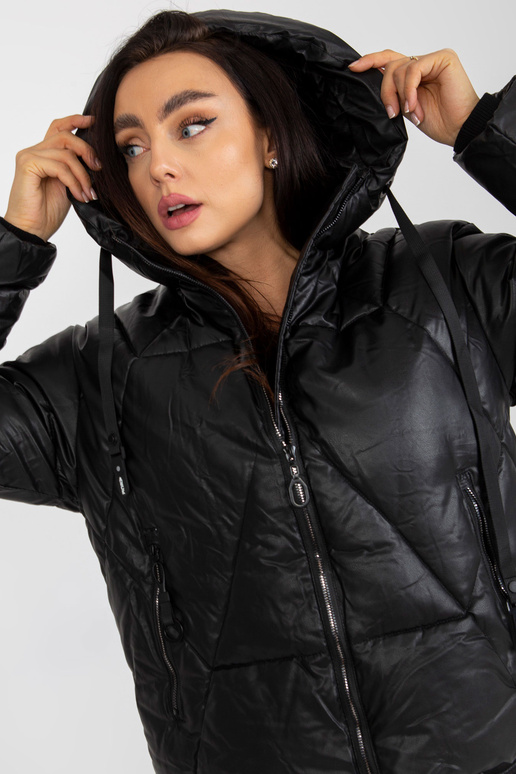 Juoda dirbtinės odos žieminė pūkinė...