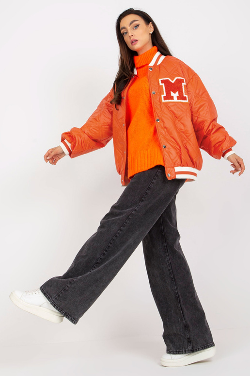 Oranžinė dygsniuota oversize bomber...