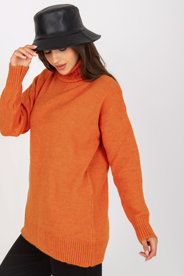 Tamsiai oranžinis palaidas...