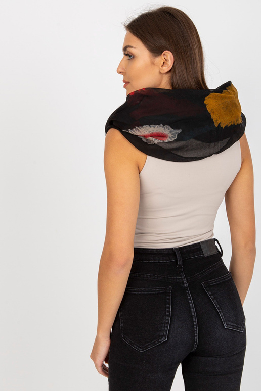 Juoda moteriška kamino viskozė