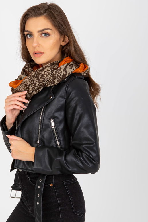 Rudas stropinis kaminas su viskoze