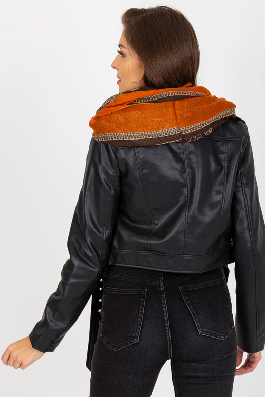 Rudas stropinis kaminas su viskoze