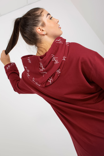 Bordo spalvos plius dydžio...