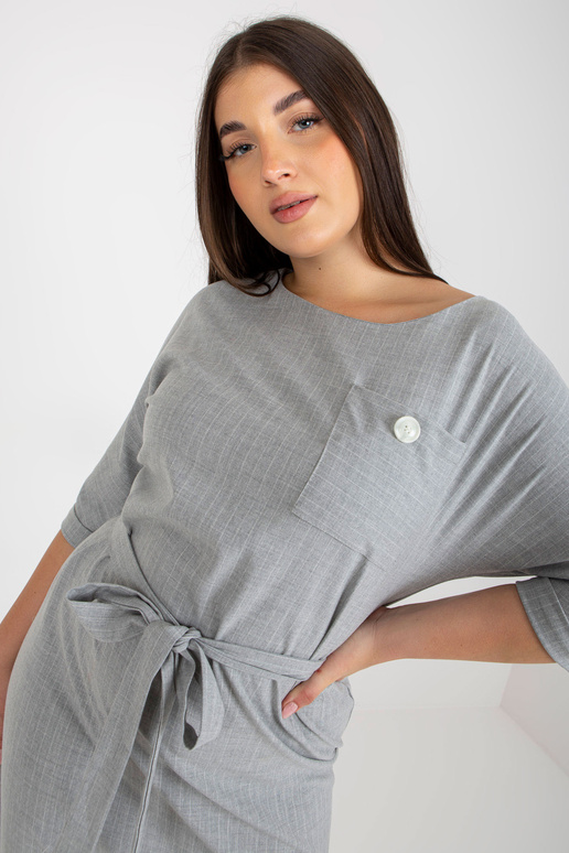 Pilka plius dydžio dryžuota pieštuko... Pilka plius dydžio dryžuota pieštuko...