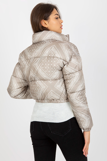 Smėlio spalvos trumpa... 2