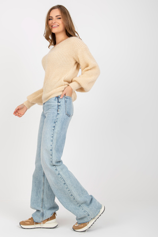 Smėlio spalvos pūkuotas klasikinis...