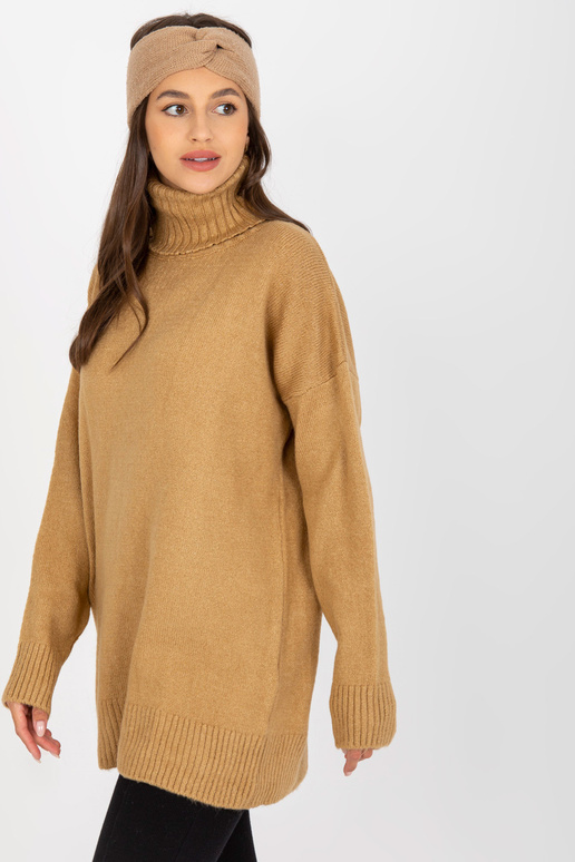 Kupranugarių ilgas megztinis su...