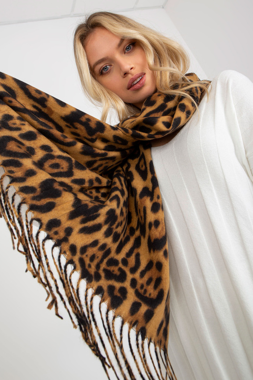 Šalikas su leopardo raštais