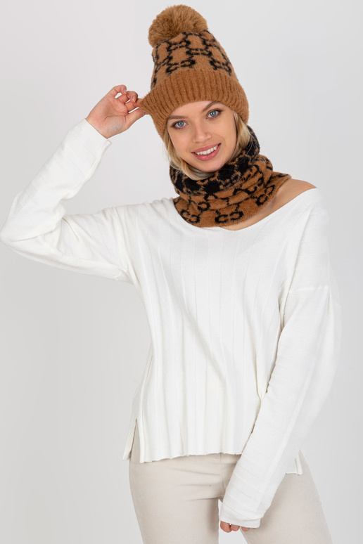 Kupranugarių ir juodos spalvos...