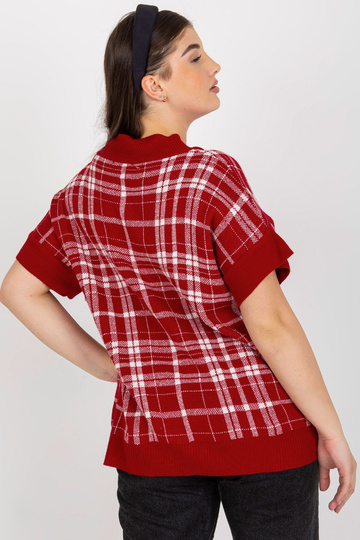 Raudona V formos kaklo... 2