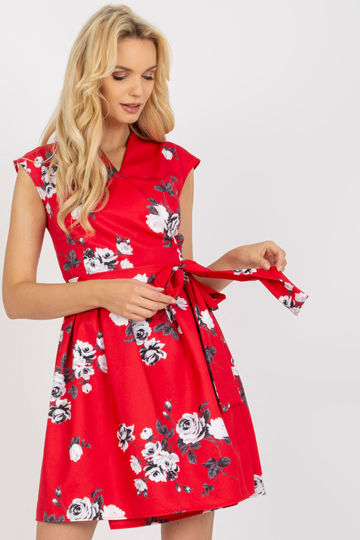 Rotes Wickelkleid mit Blumenmuster Rotes Wickelkleid mit Blumenmuster