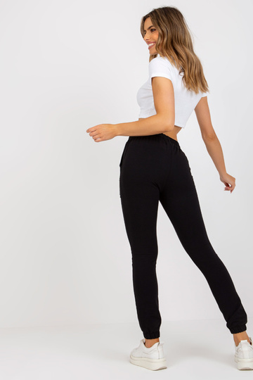 Juodos moteriškos sportinės...