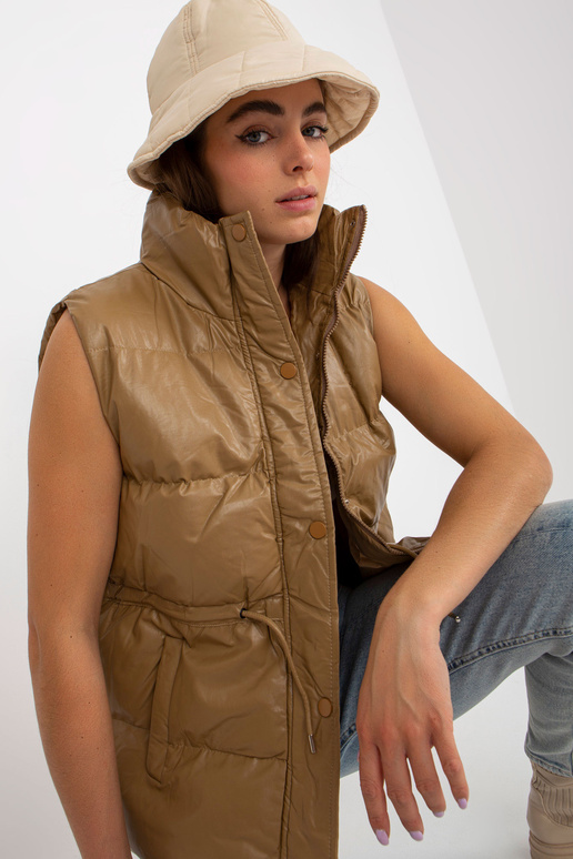 Kupranugarių pūkų liemenė pagaminta...