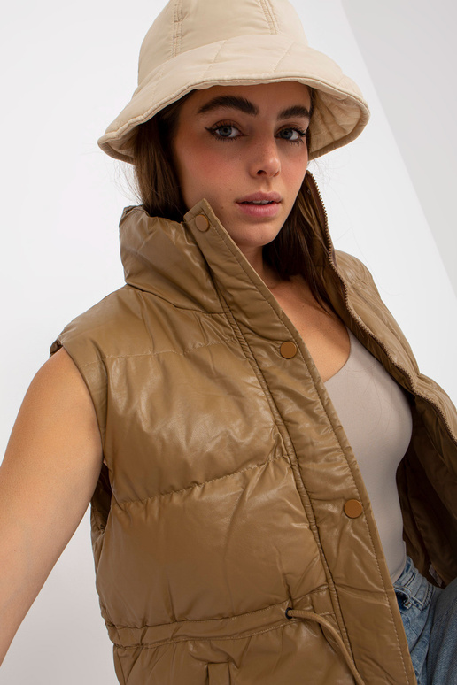 Kupranugarių pūkų liemenė pagaminta...