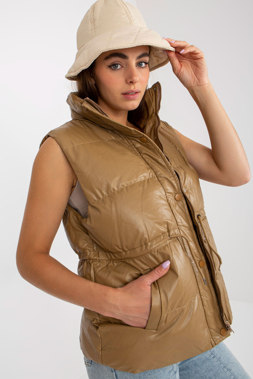 Kupranugarių pūkų liemenė pagaminta...