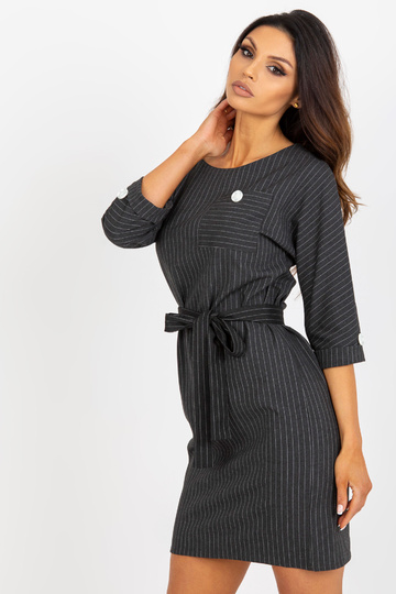 Tamsiai pilka plius dydžio...