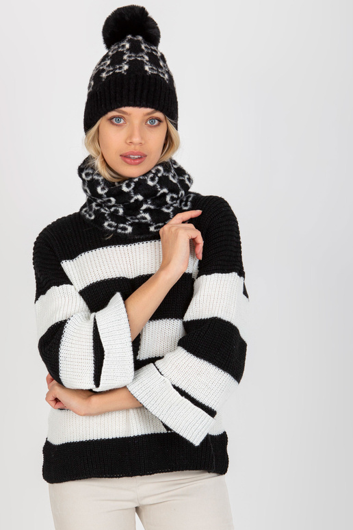 Juodai baltas žieminis šalikas su...