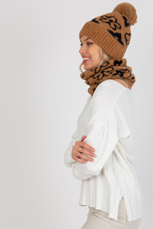 Kupranugarių ir juodos spalvos...