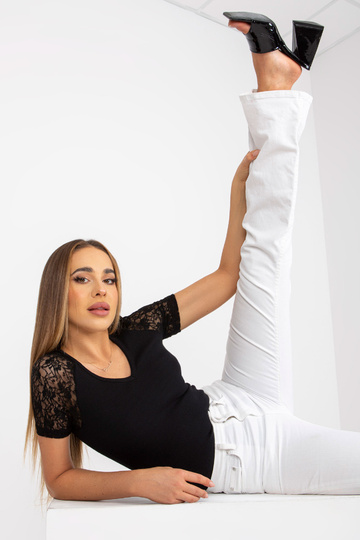 Juoda palaidinė su V formos... 2