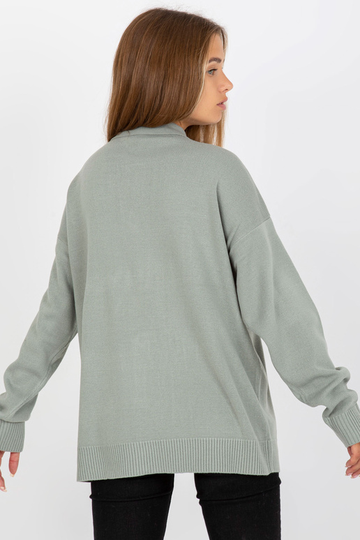 Šviesiai žalias megztinis su apykakle