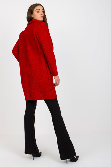 Tamsiai raudonas pliušinis...