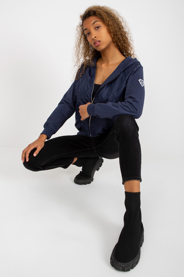 Tamsiai mėlynas dygsniuotas...