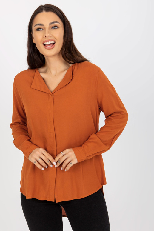 Šviesiai ruda SUBLEVEL V formos kaklo... Šviesiai ruda SUBLEVEL V formos kaklo...