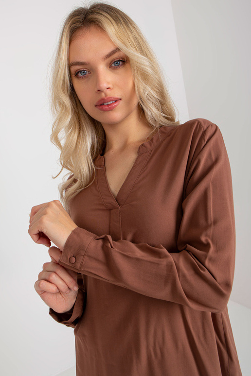 Ruda laisva palaidinė su V formos... Ruda laisva palaidinė su V formos...