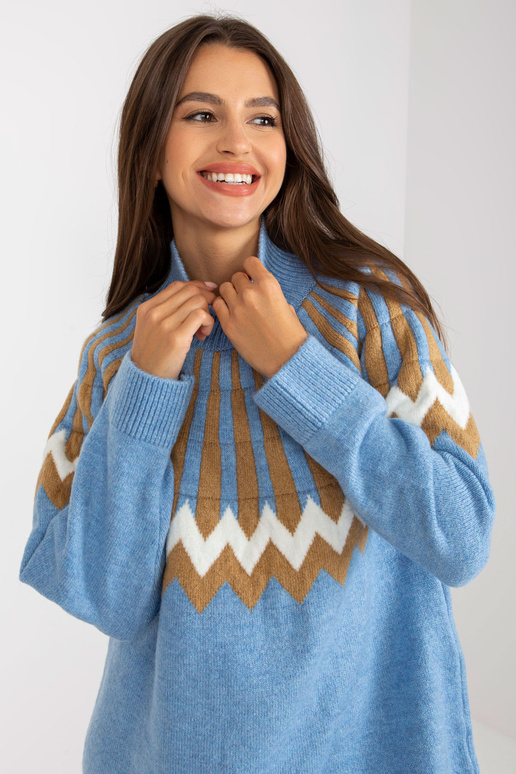 Mėlyna megzta suknelė su geometriniu... Mėlyna megzta suknelė su geometriniu...